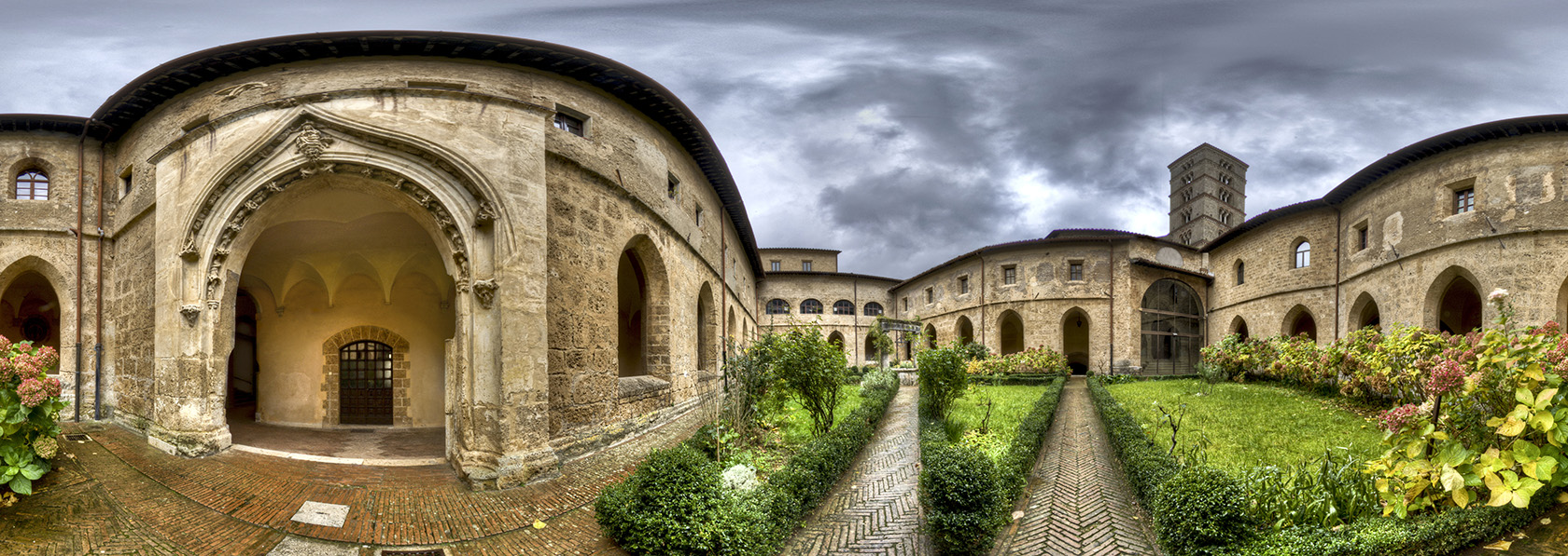 MONASTERI BENEDETTINI in E-BIKE